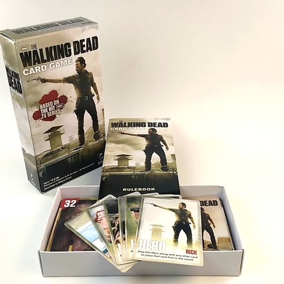 The Walking Dead Card Game by AMC, 2013 - Picture 6 of 13